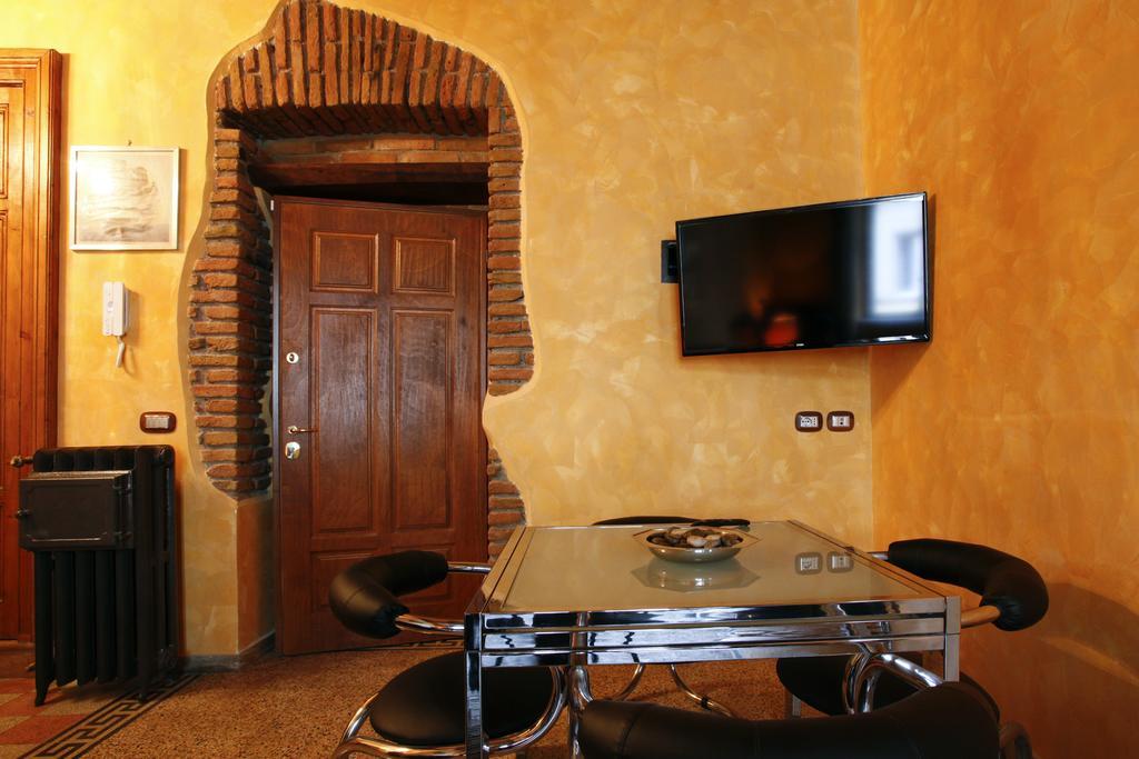 Casa Vacanza Colosseo Rzym Pokój zdjęcie